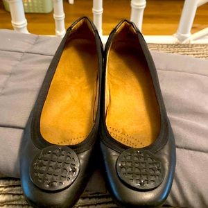 Ballet flats. Size 7.5 wide